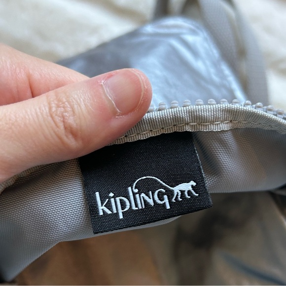 💜SOLD💜Kipling New Eleorado Mini Crossbody Bag Smooth Silver Metallic - Picture 15 of 15